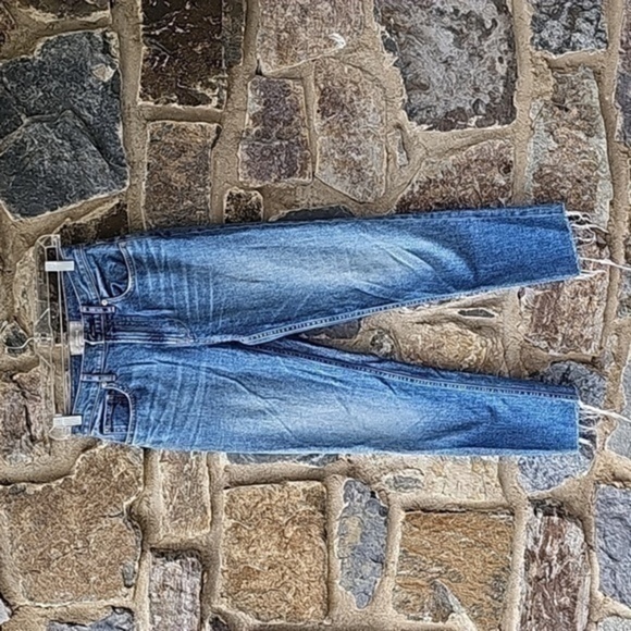 EVERLANE The Cheeky Jean Size 25 Crop - Picture 1 of 12